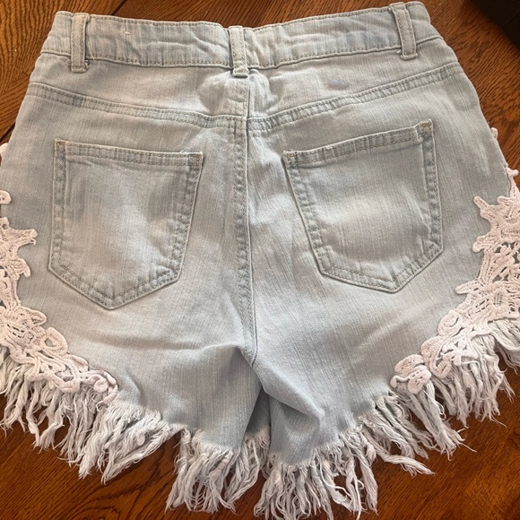 2 pairs of shorts - Picture 9 of 11